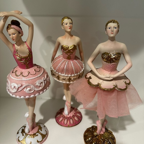Other - Elegant Pink Ballerina Figurines Set